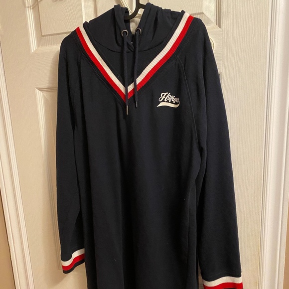 Hooded Tommy Hilfiger Sweater Dress - Size L/XL - Picture 1 of 3